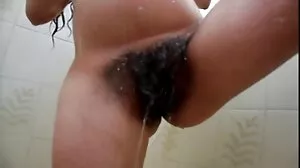 குட்டி டீன் ஸ்கிர்டிங் தொடங்குகிறது