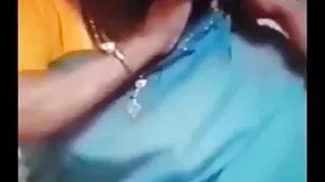 சமந்தா ரெய்ன்ஸ் மற்றும் ஹேசல் மூர் நடாஷா நைஸ் புண்டையை நக்கி மகிழ்கின்றனர்