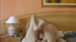 ரெட்ஹெட் லில்லி சின்சியர் அபாரமான டிக்