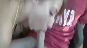 POV மாற்றாந்தாய் மிகப்பெரிய டோங்கை அனுபவிக்கிறார்