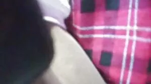 அழகான ஆசிய டீன் சக்ஸ் மற்றும் ஃபக்ஸ்