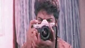 பந்துகள் நக்கி
