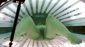 சிறிய டீன் முதல் டைமர் பிபிசியை உறிஞ்சி சவாரி செய்கிறார்