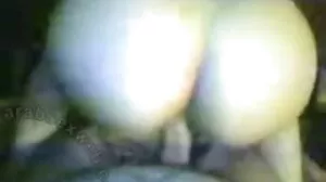MILF மாற்றாந்தாய் தபூ, வளர்ப்பு மகனுக்கு கவனம் செலுத்த உதவுகிறார்
