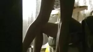 லெஸ்பியன் மில்ஃப்ஸ் ரிம் ஆஸ் சாப்பிடும் புஸ்ஸி